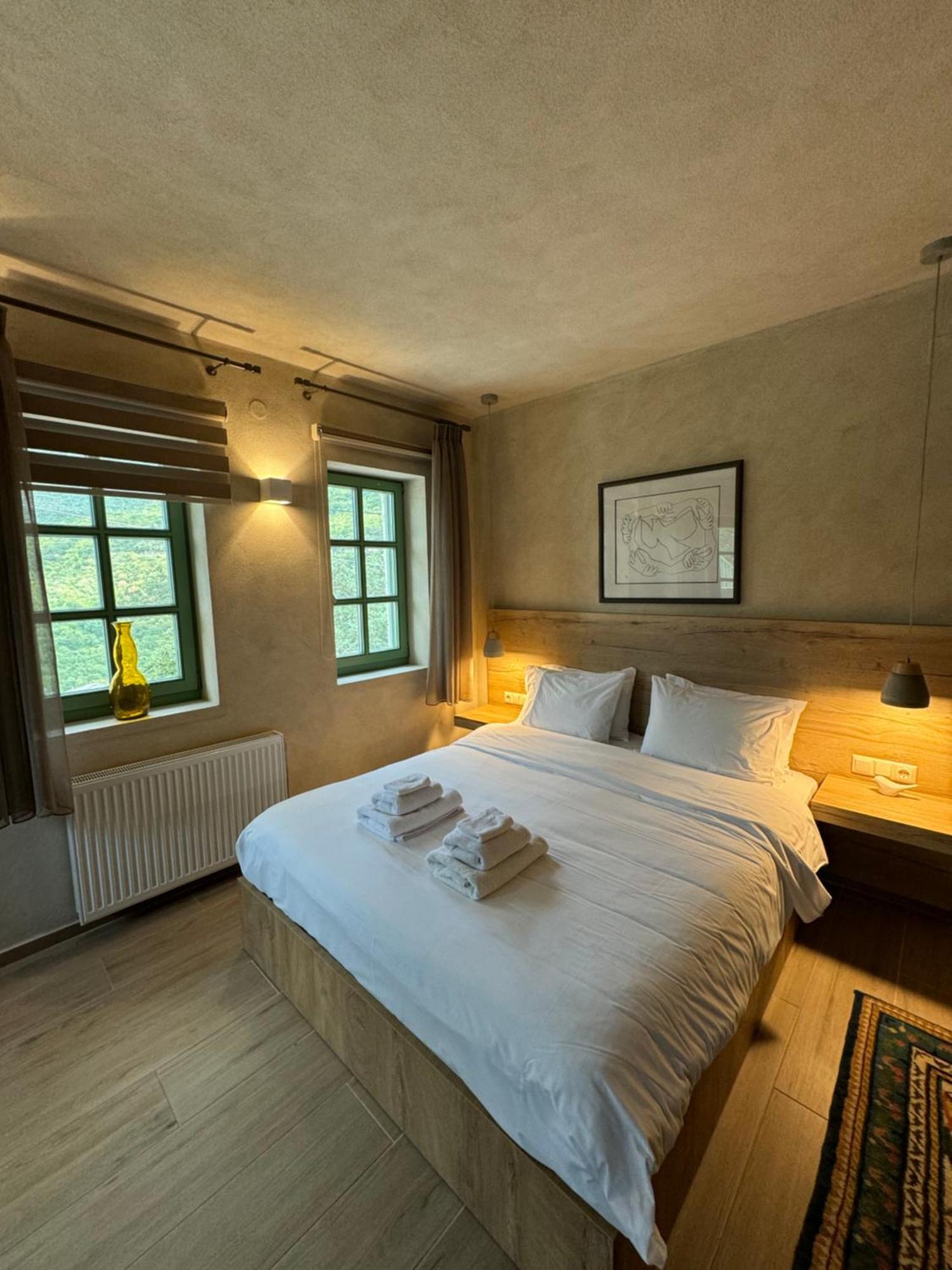 Ferienwohnung Aristi Boutique Stonehouse With Attic Exterior foto